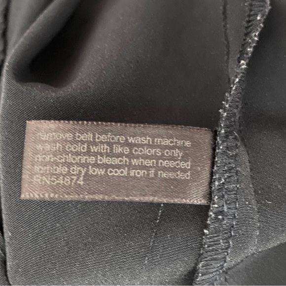 The Limited Sleeveless Navy Cargo Dress with Brass buttons, Womens size 2 - Picture 11 of 12